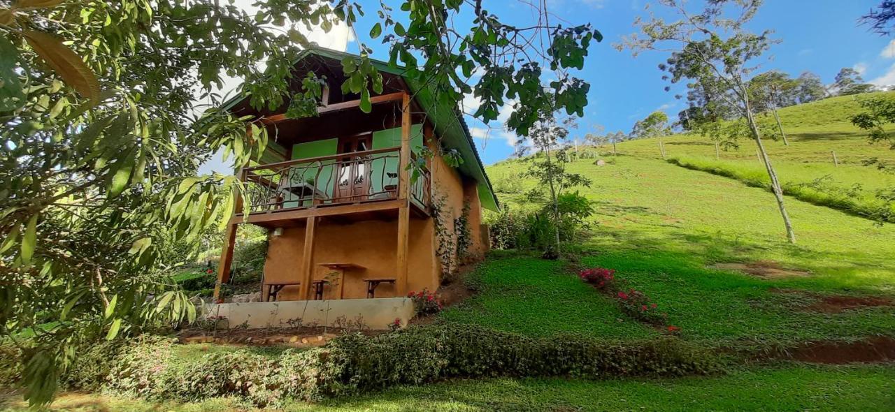 Pau A Pique Chale Villa Bocaina de Minas Luaran gambar